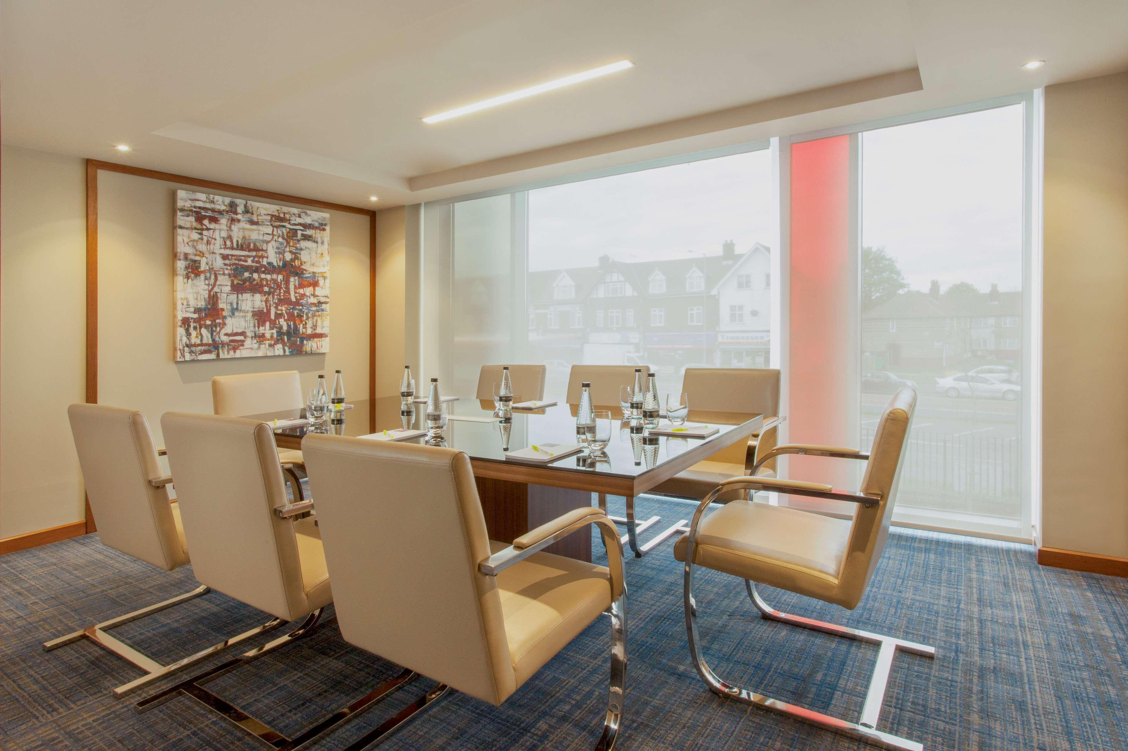 Hyatt Place West London Hayes 히드로 외부 사진