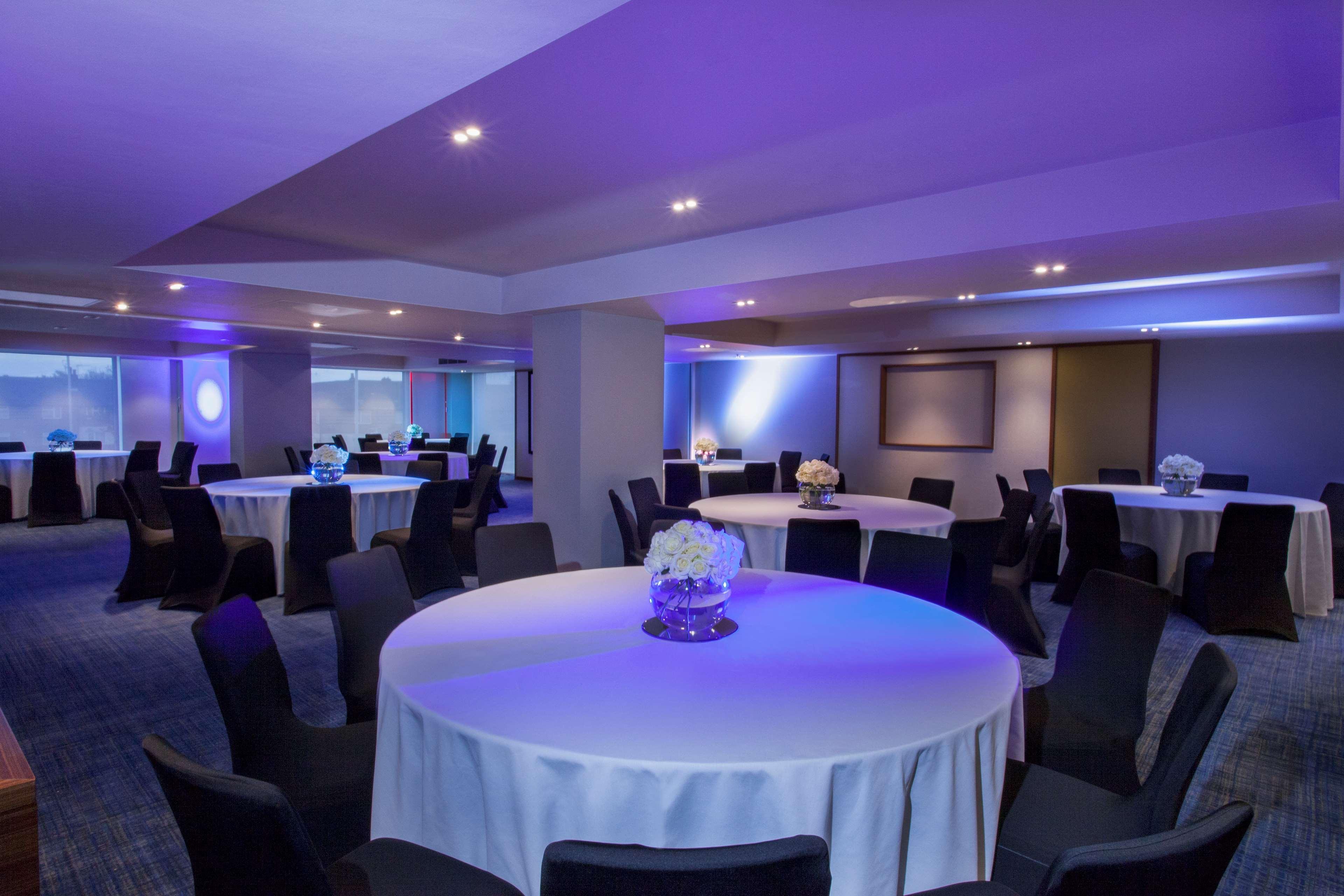 Hyatt Place West London Hayes 히드로 외부 사진