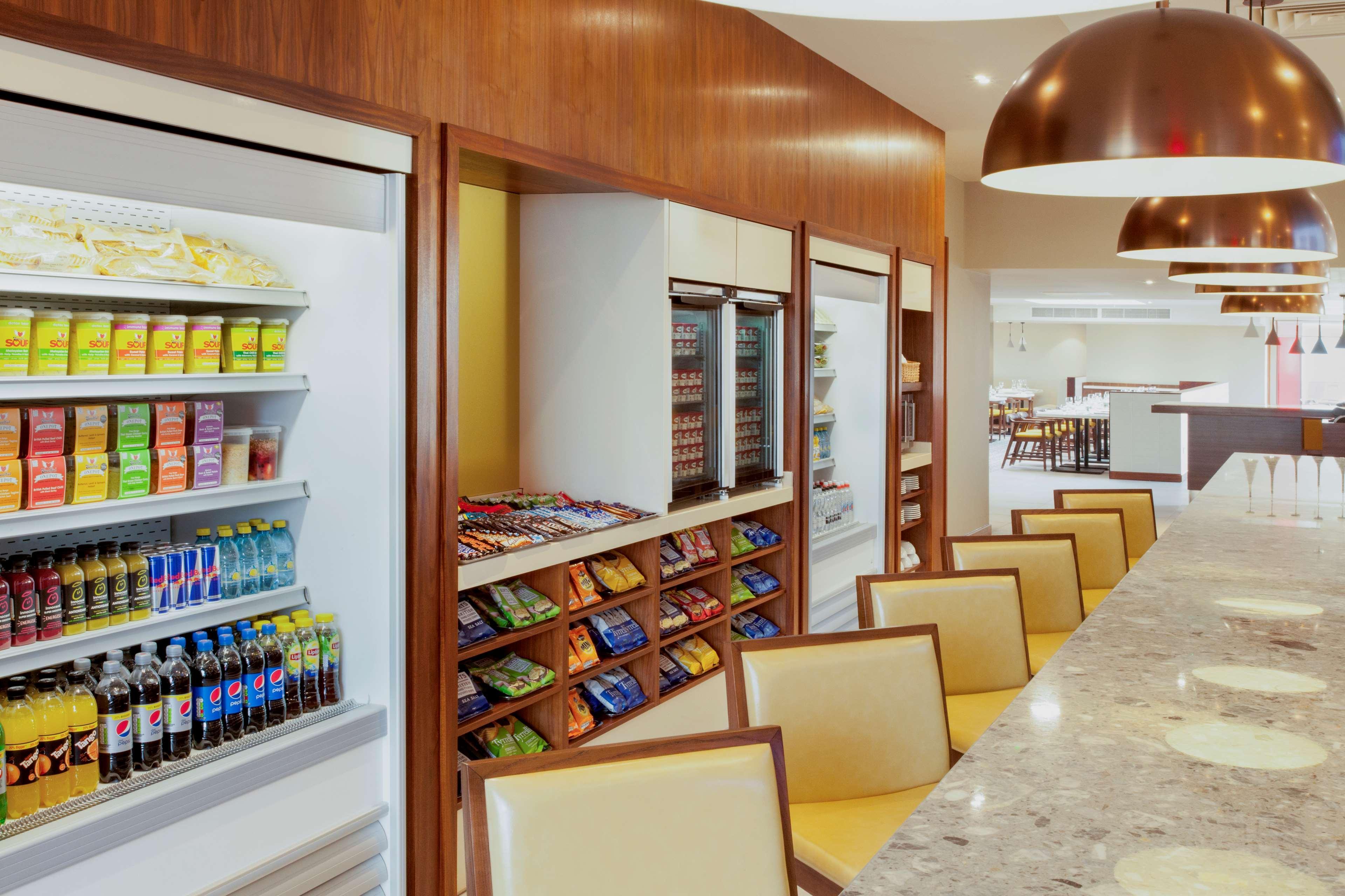 Hyatt Place West London Hayes 히드로 외부 사진
