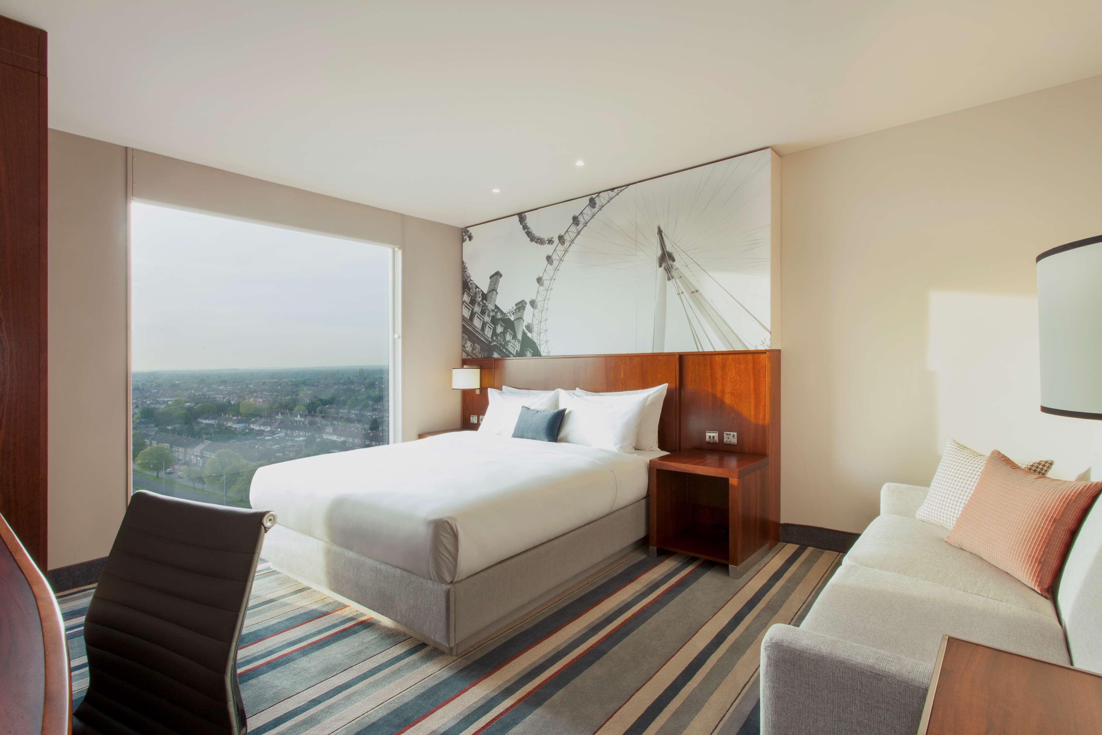 Hyatt Place West London Hayes 히드로 외부 사진